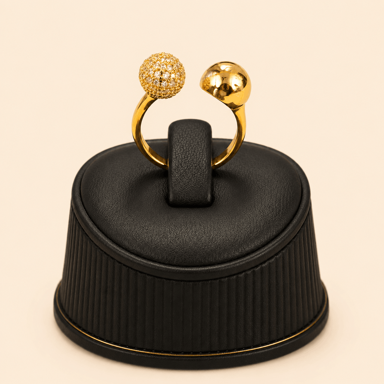 Asymmetric Crystal & Polished Orb Adjustable Ring – 0051M