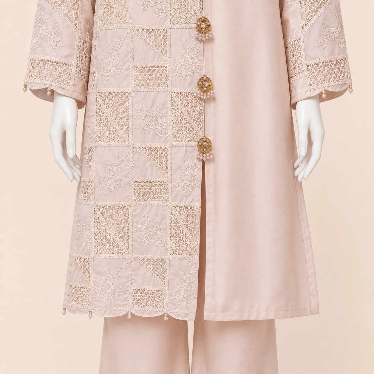 Blush Pearl Patchwork Embroidered Two-Piece Lawn Suit – 0090M