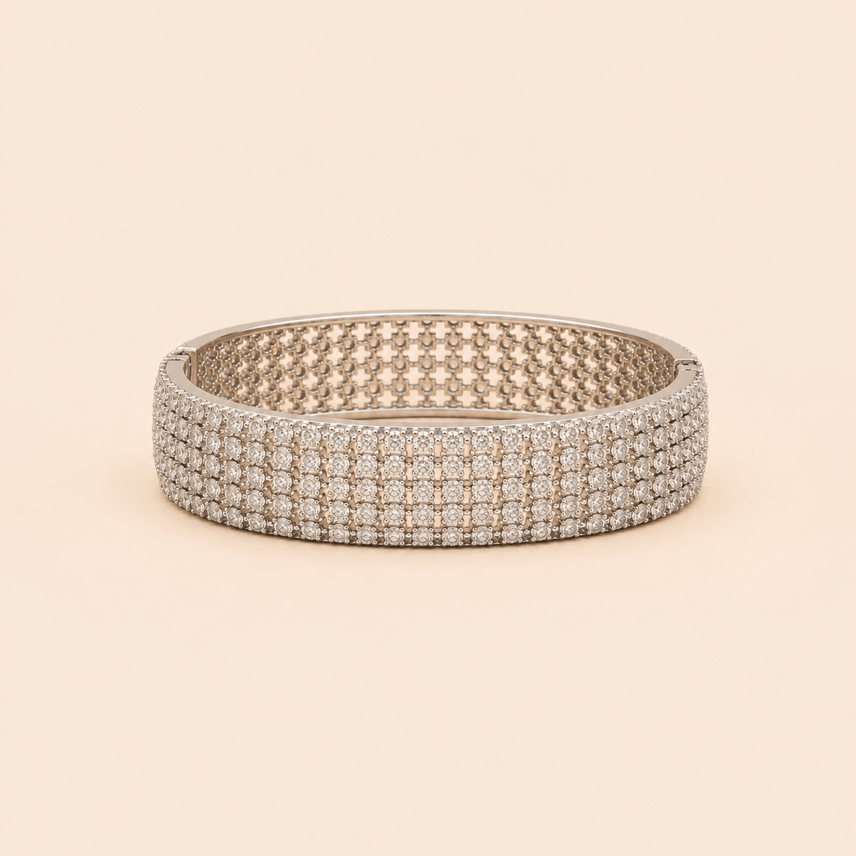 Luxury Silver-Tone Crystal Pavé Statement Bangle – 0055M