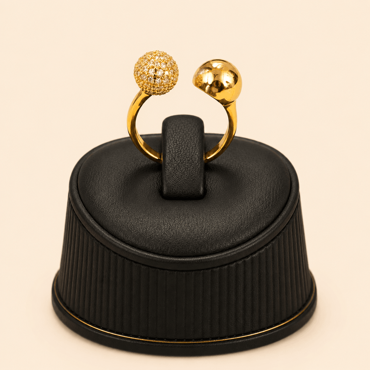 Asymmetric Crystal & Polished Orb Adjustable Ring – 0051M