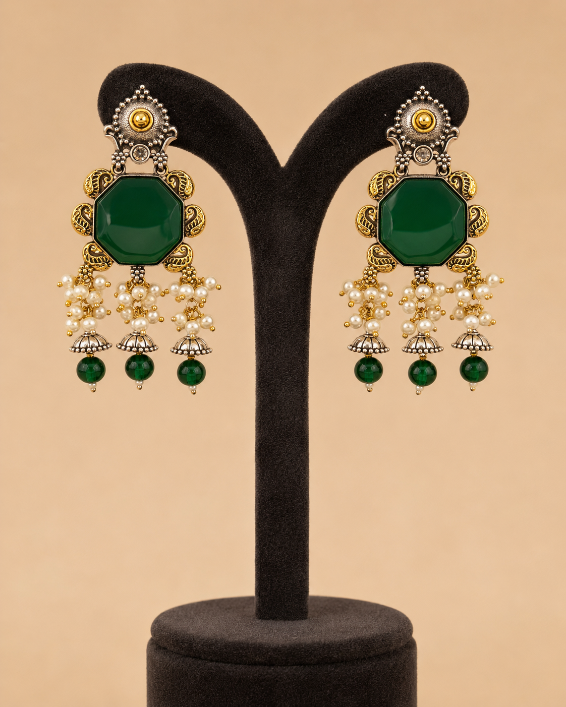 Regal Emerald Pearl Cascade Jhumka Earrings – 0058M