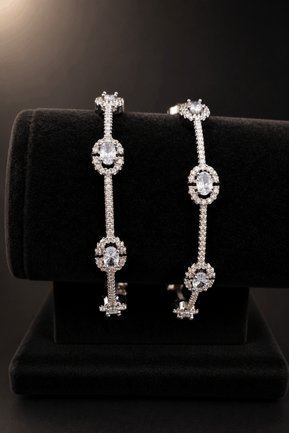 Luxury Silver-Tone Oval Crystal Bracelet Bangle Pair 0004M