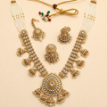 Regal Kundan Pearl Bridal Jewellery Set – 0130M